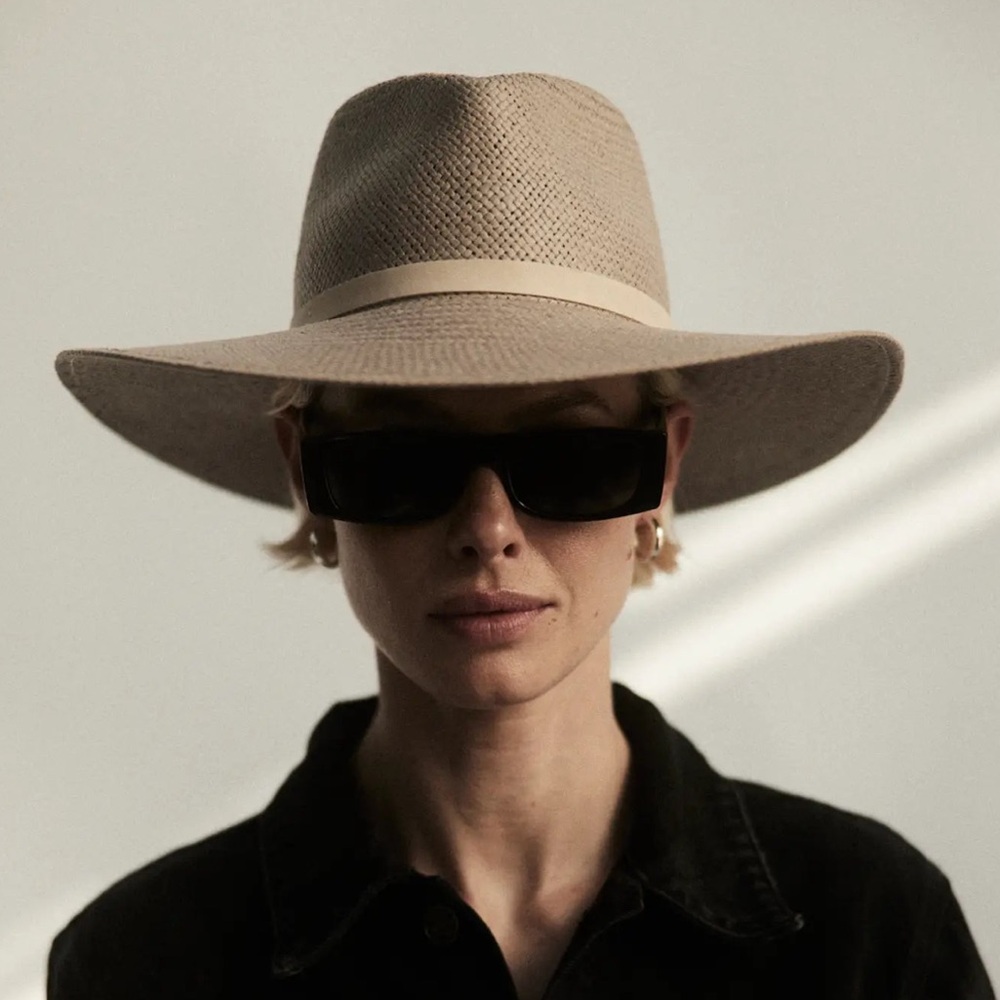 SOLD Janessa Leone Valentine Hat Grey Medium
